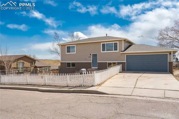 4345 College View DR, Colorado Springs, CO 80906