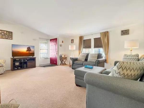 11 Morningside Drive, White Twp., NJ 07823