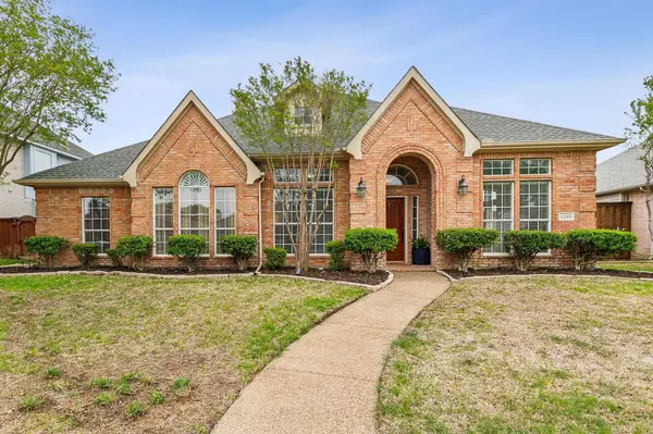 4240 Arbor Creek Drive, Carrollton, TX 75010