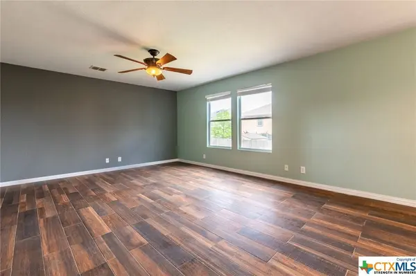 13214 Loma Chica, San Antonio, TX 78233