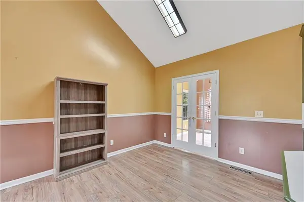 26 Vaughan DR NE, Cartersville, GA 30121