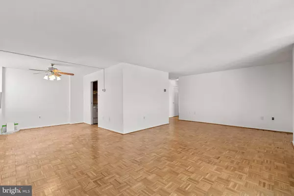 1 UNIVERSITY PKWY E #710, Baltimore, MD 21218