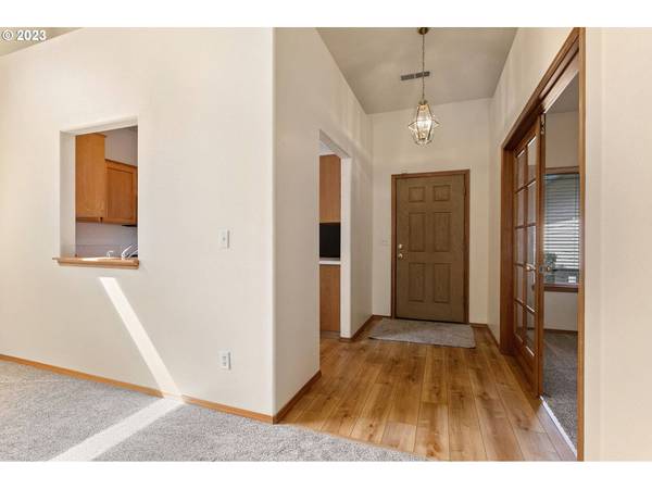 438 SE 71ST PL, Hillsboro, OR 97123