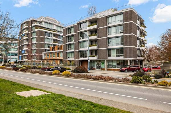 391 Tyee Rd #104, Victoria, BC V9A 0A9