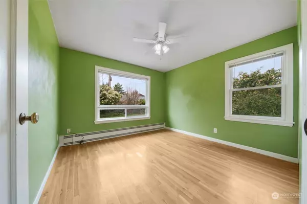 3135 Maringo RD SE, Olympia, WA 98501