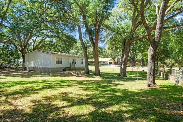 250 GRAND AVE, Masaryktown, FL 34604