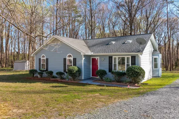 304 Maple Grove Church RD, Matthews, NC 28104