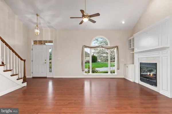 980 WOODLEY DR, Mechanicsburg, PA 17050