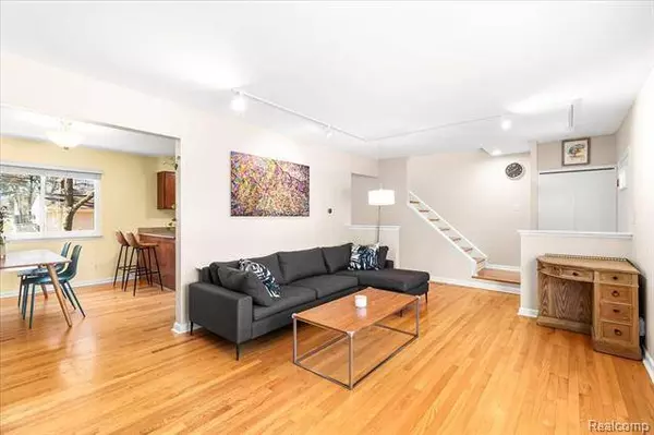 3437 DURHAM Road, Royal Oak, MI 48073