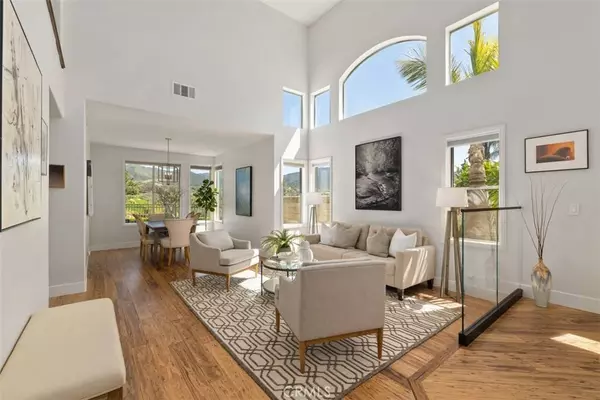 19 Midlothian, Rancho Santa Margarita, CA 92679