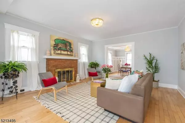 223 Washington Ave, Clifton City, NJ 07011