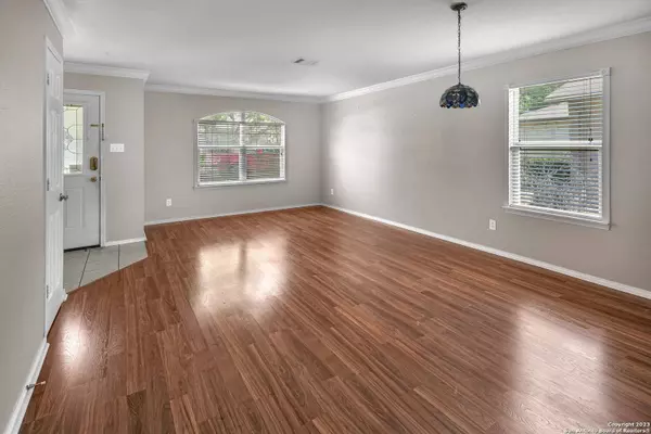 3922 Privet Pl, San Antonio, TX 78259