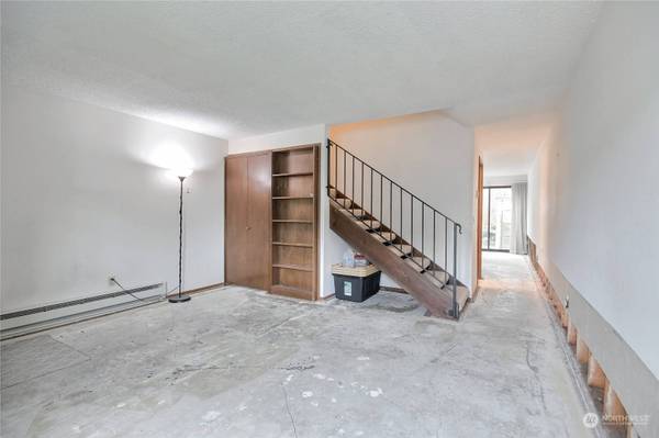 7812 196th ST SW #B4, Edmonds, WA 98026