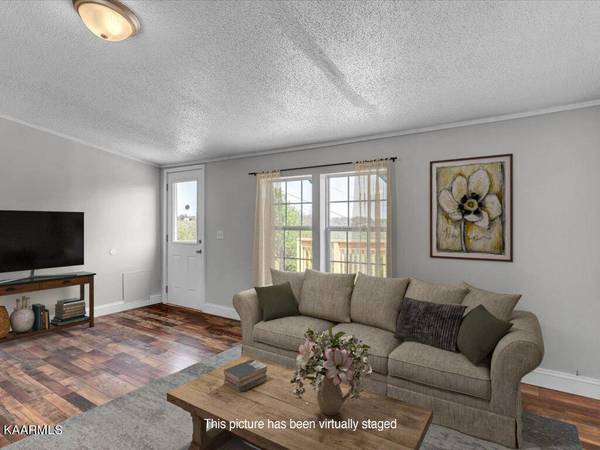 4925 Lonesome Pine Tr, Greeneville, TN 37745