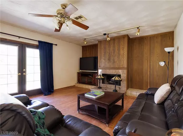 4980 W San Miguel Avenue, Las Vegas, NV 89130