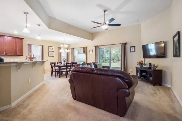 31 PARK PLACE CIR, Palm Coast, FL 32164