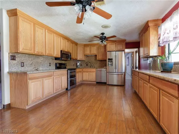 4980 W San Miguel Avenue, Las Vegas, NV 89130