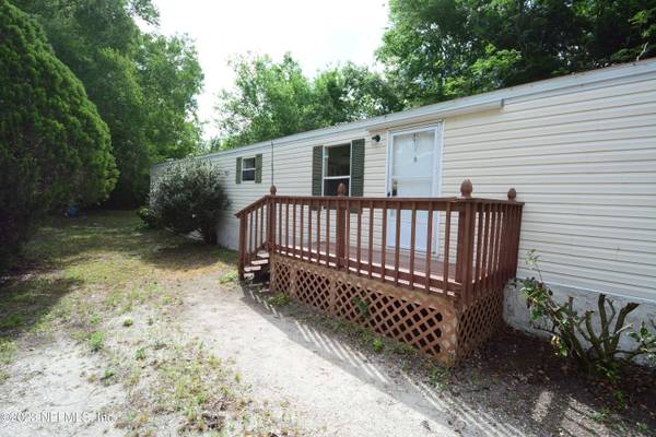 404 ASH ST, Palatka, FL 32177