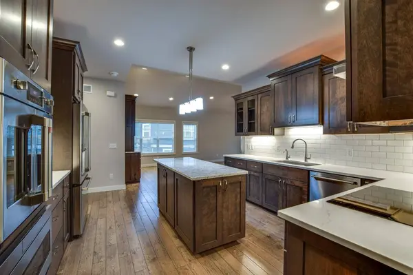 6524 Conservancy Ct, Deforest, WI 53532