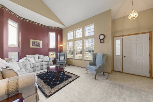 5615 Major DR, Plainfield, IL 60586