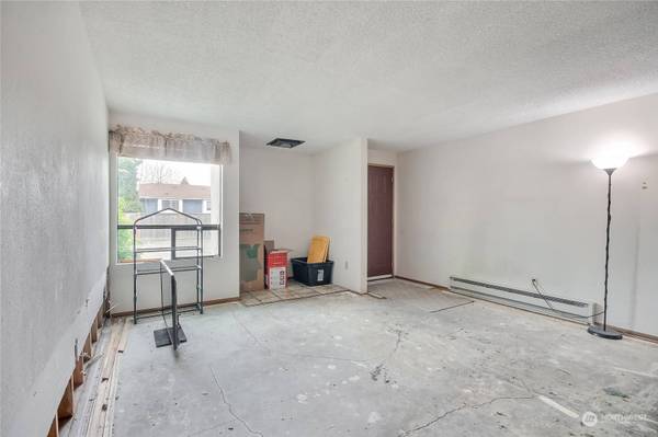 7812 196th ST SW #B4, Edmonds, WA 98026