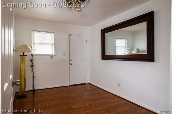 12947 BEECH DALY Road, Redford, MI 48239