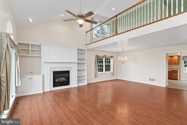 980 WOODLEY DR, Mechanicsburg, PA 17050