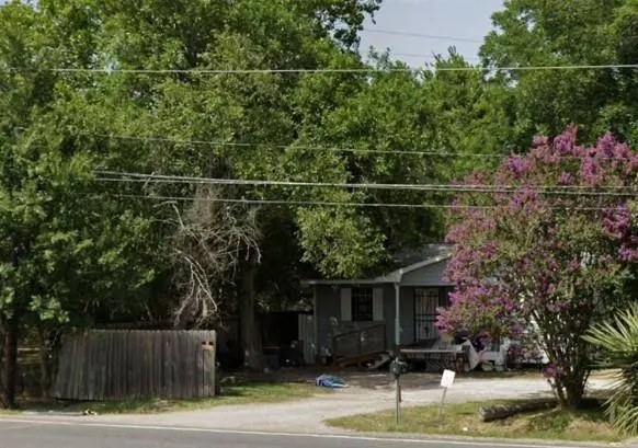 1604 Highway 3 S, League City, TX 77573