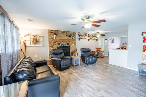 125 Frank Wood Road, Sherman, TX 75092