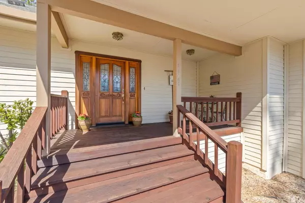 21740 Apple Hill Dr., Sonora, CA 95370