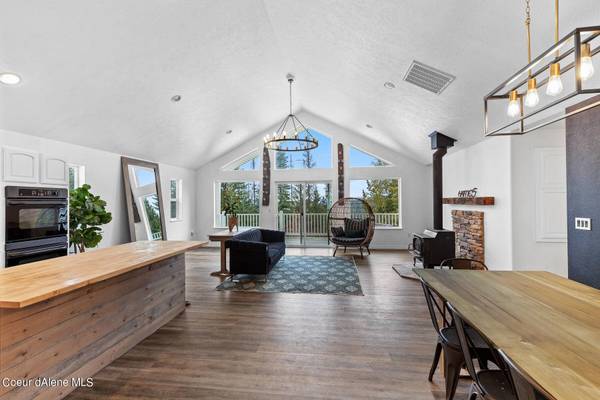 23419 N Derting Road, Hayden, ID 83835