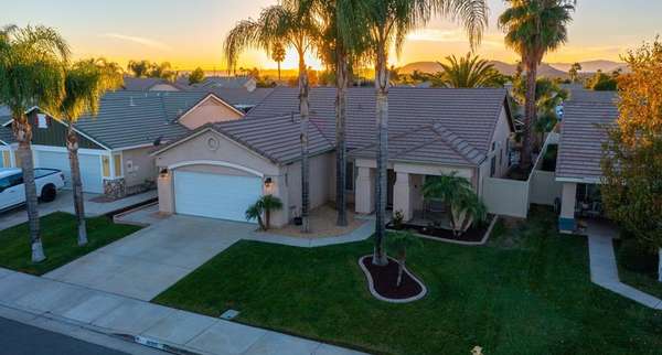 Single Story Pool Home, Winchester CA