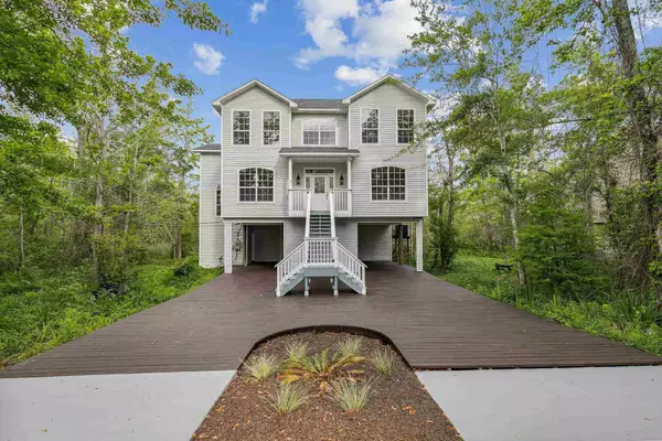 3662 Mackey Cove Dr, Pensacola, FL 32514