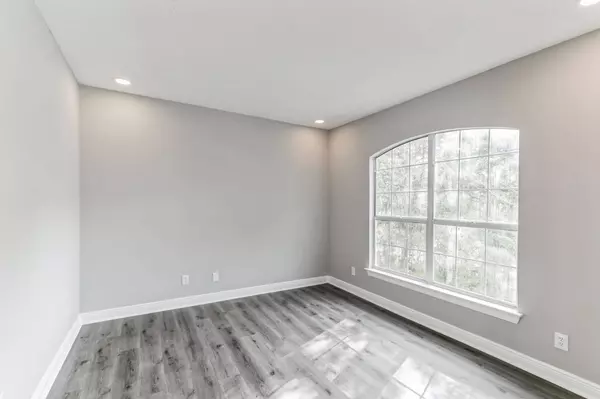 3662 Mackey Cove Dr, Pensacola, FL 32514