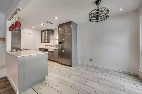 119 Countryside Drive, Arlington, TX 76014