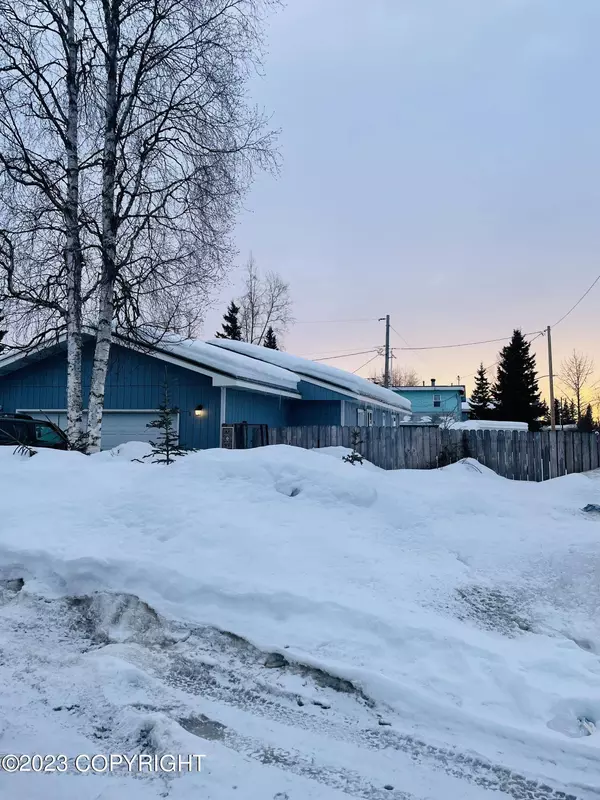 354 Eklutna ST, Anchorage, AK 99504