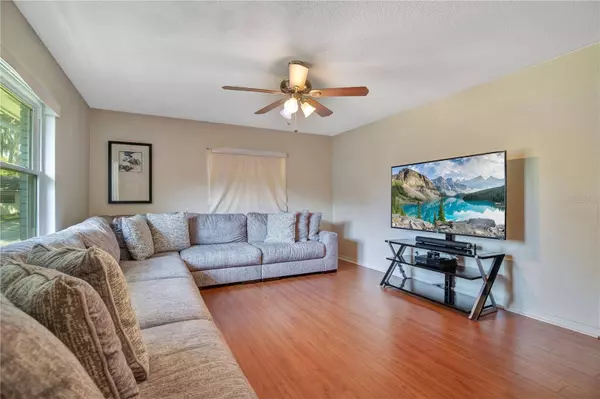 2701 CLEAR COVE LN, Orlando, FL 32805