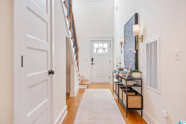 125 COBBLESTONE LANE, Hoover, AL 35244