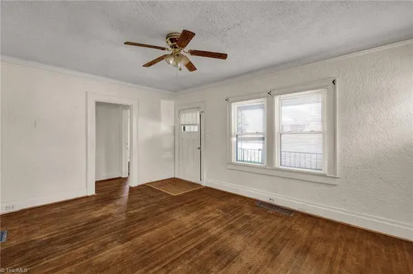 1811 Johnson ST, High Point, NC 27262