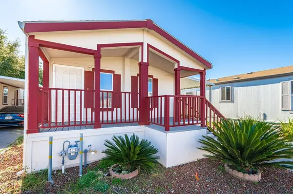 282 Heritage Glen LN, Gold River, CA 95670