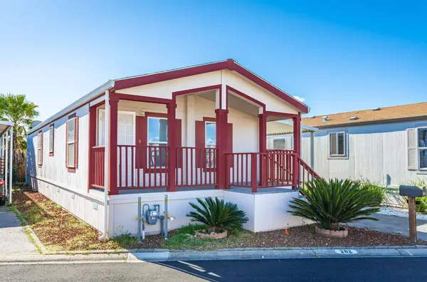 282 Heritage Glen LN, Gold River, CA 95670