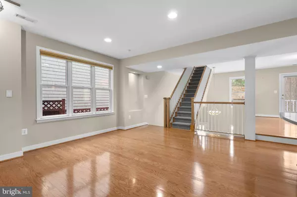 778 HOLLOW RD, Ellicott City, MD 21043