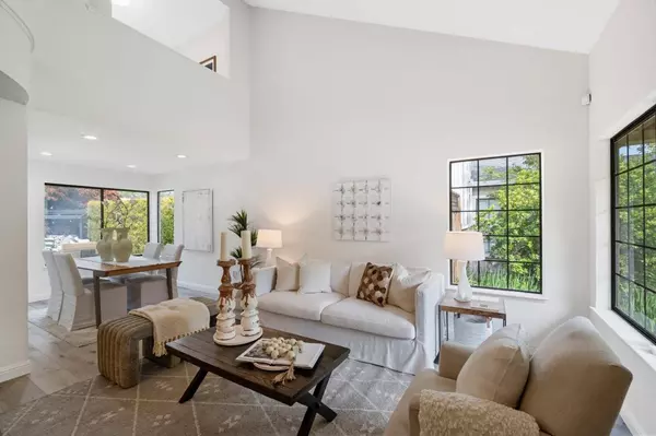 360 Flaming Oak DR, Pleasant Hill, CA 94523