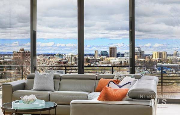 761 N Santa Paula Ct, Boise, ID 83712