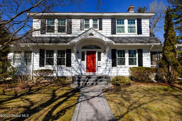 945 Morgan Avenue, Niskayuna, NY 12309