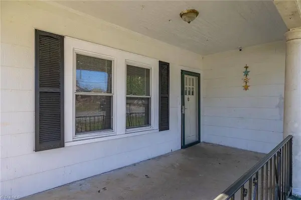 1811 Johnson ST, High Point, NC 27262