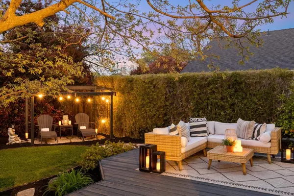 360 Flaming Oak DR, Pleasant Hill, CA 94523