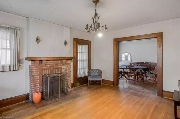 5712 McLeansville RD, Mcleansville, NC 27301