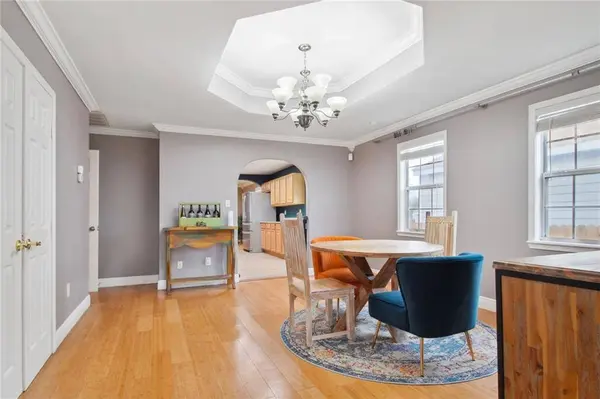 5313 CAMERON BLVD, New Orleans, LA 70122