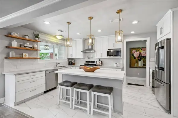 426 OAKLAWN DR, Metairie, LA 70005